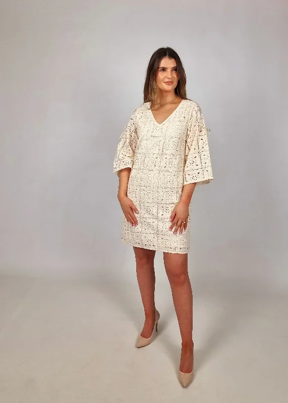 Van-Dos Cream Crochet Dress