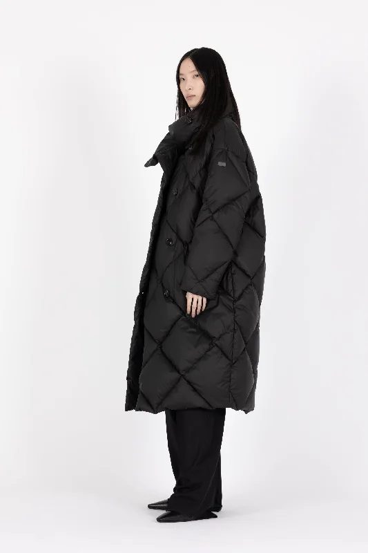 ICONIC DIAMOND QUILT DOWN COAT DEA